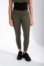 Load image into Gallery viewer, Destination Legging - Olive