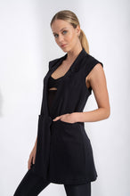 Load image into Gallery viewer, The Vest - Black