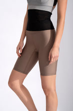 Load image into Gallery viewer, BIKE SHORTS - FAWN
