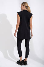 Load image into Gallery viewer, THE VEST - BLACK
